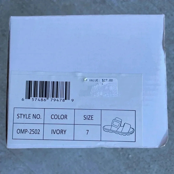 Olivia Miller Off White Beige Ivory Buckle Two Strap Slipper Sandals Size 7 NEW - Picture 6 of 6